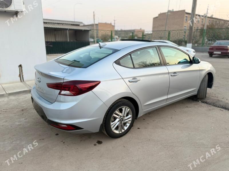 Hyundai Elantra 2020 - 205 000 TMT - Дашогуз - img 4