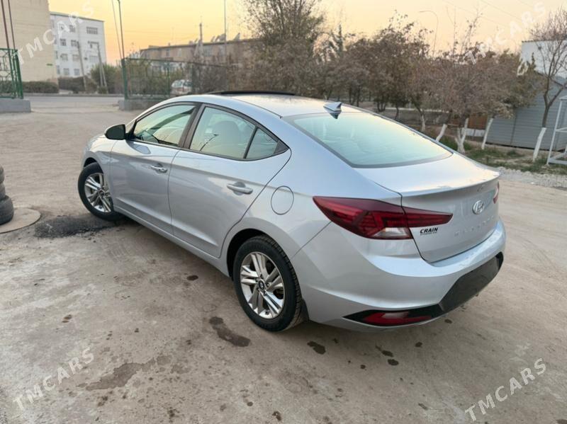 Hyundai Elantra 2020 - 205 000 TMT - Дашогуз - img 2