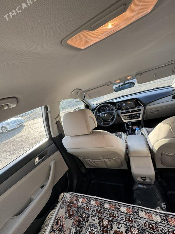 Hyundai Sonata 2017 - 190 000 TMT - Мары - img 9