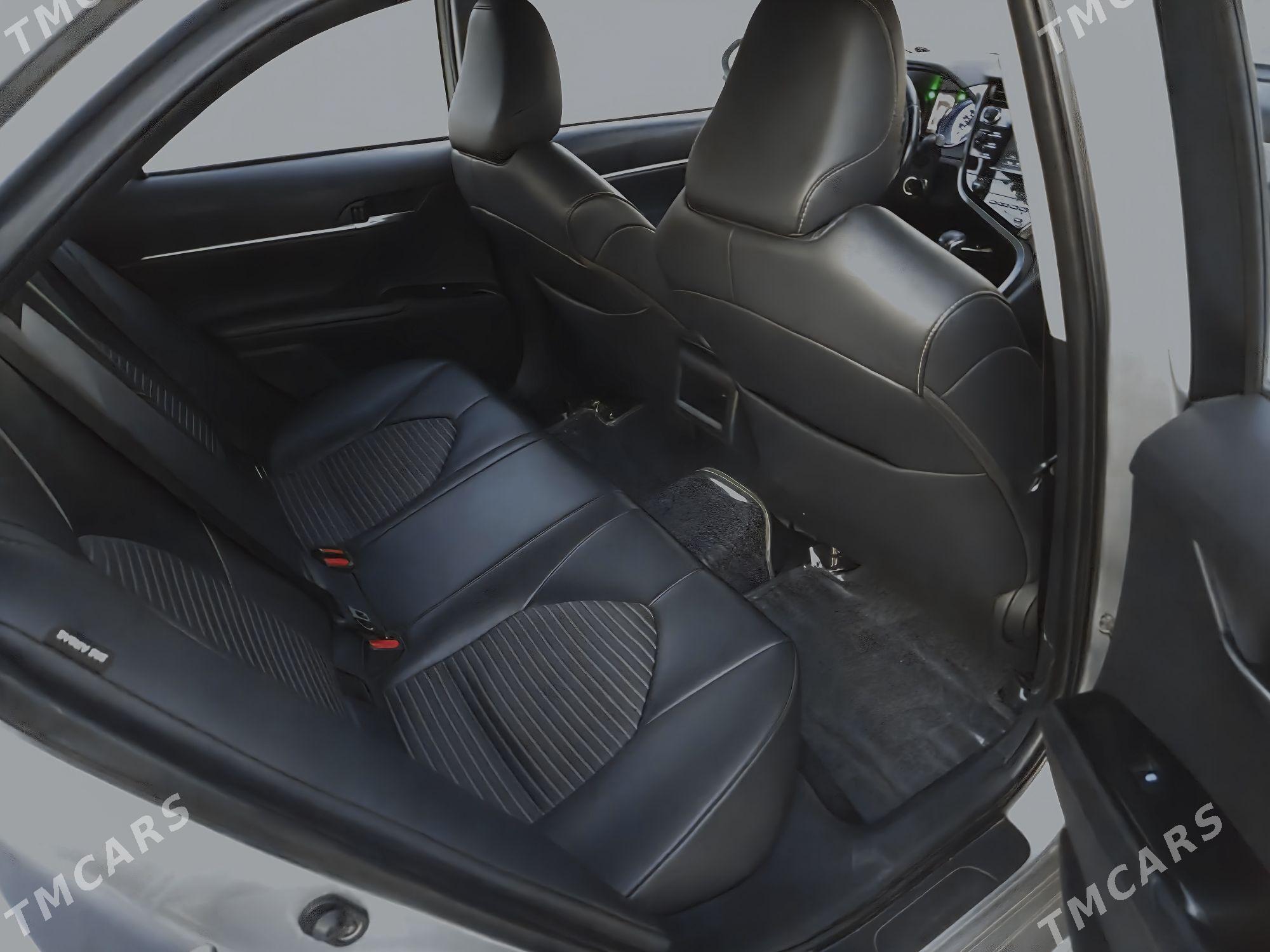 Toyota Camry 2018 - 265 000 TMT - Gökdepe - img 8