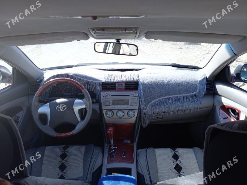 Toyota Camry 2011 - 162 000 TMT - Dostluk - img 3