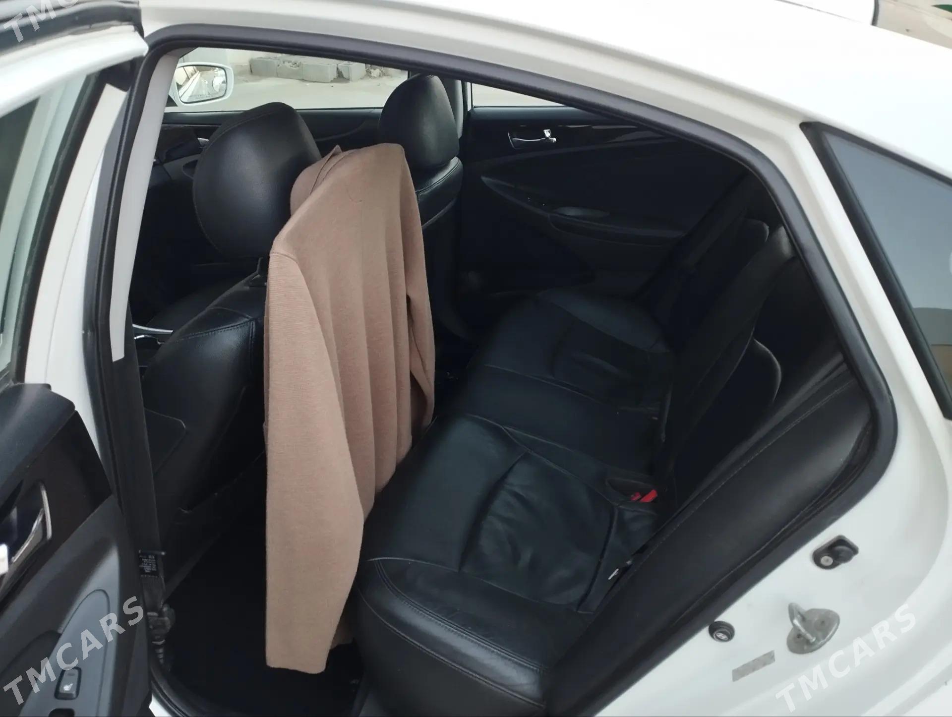 Hyundai Sonata 2010 - 155 000 TMT - Ашхабад - img 1