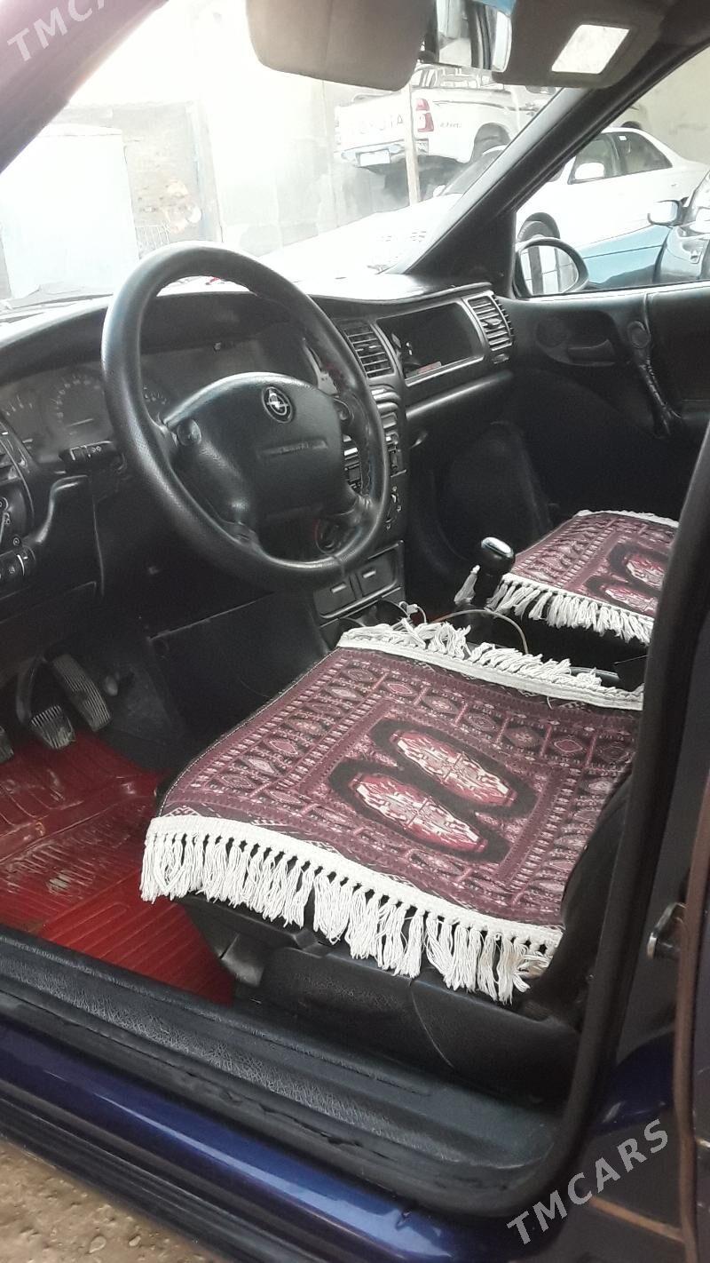 Opel Vectra 1998 - 58 000 TMT - Kerki - img 6
