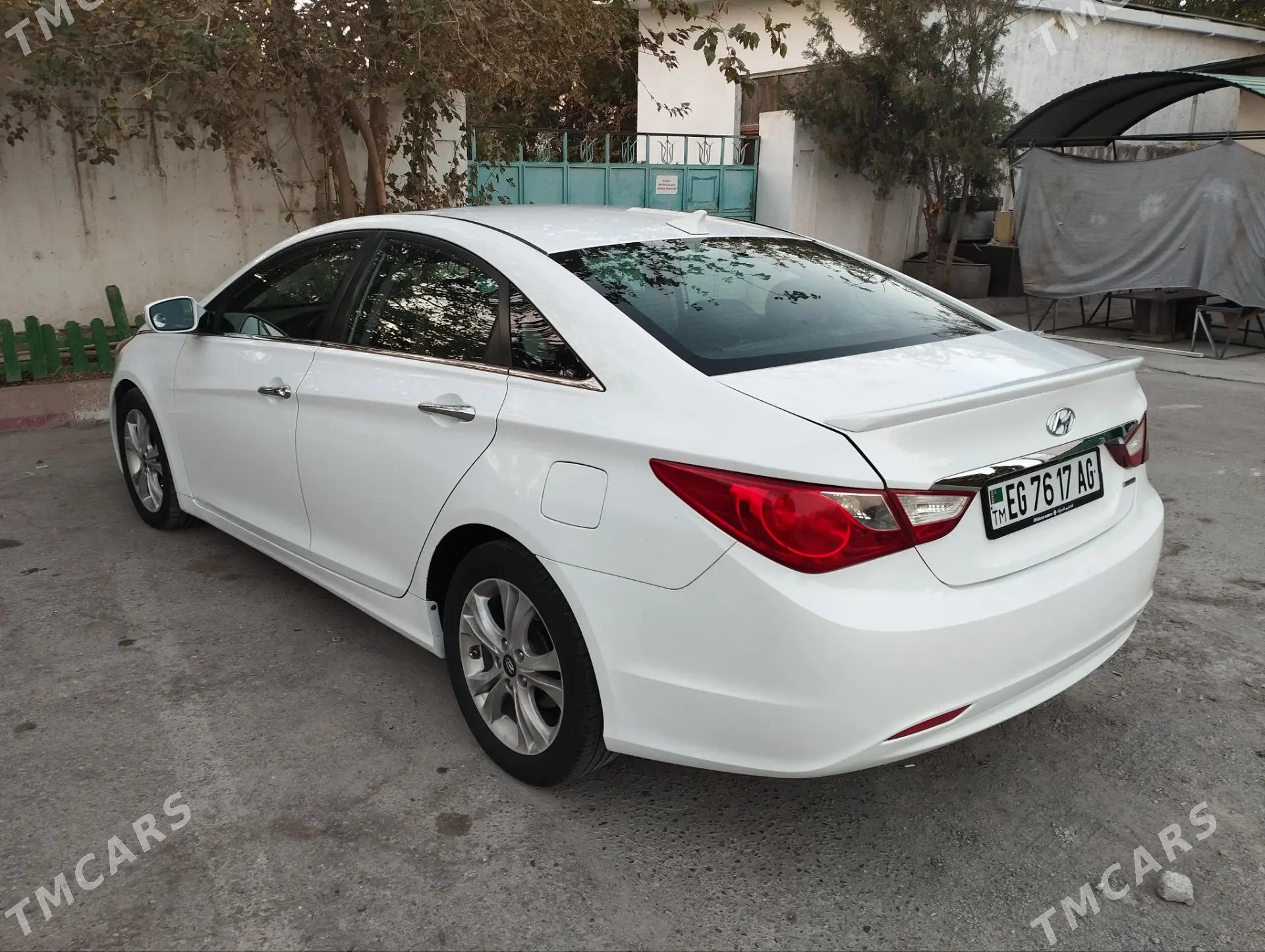 Hyundai Sonata 2010 - 155 000 TMT - Ашхабад - img 4