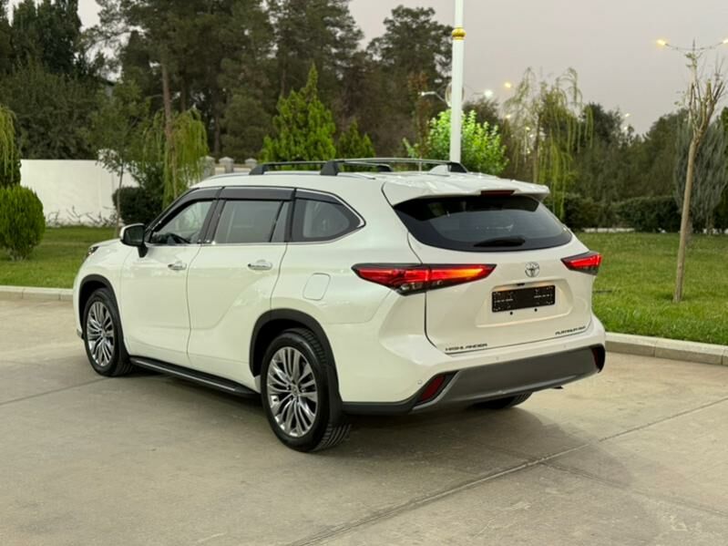 Toyota Highlander 2021 - 645 000 TMT - Aşgabat - img 8