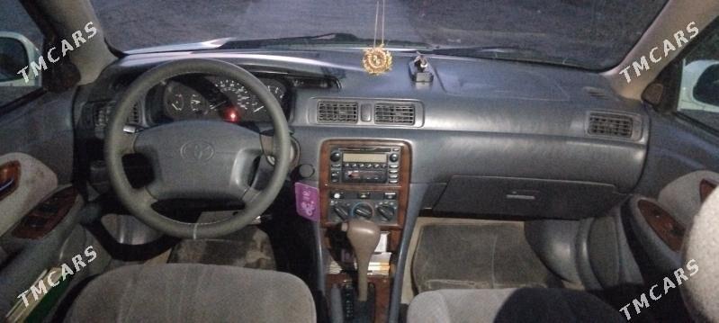 Toyota Camry 2001 - 130 000 TMT - Бабадайхан - img 6
