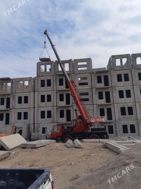 XCMG 25 1990 - 350 000 TMT - Balkanabat - img 2