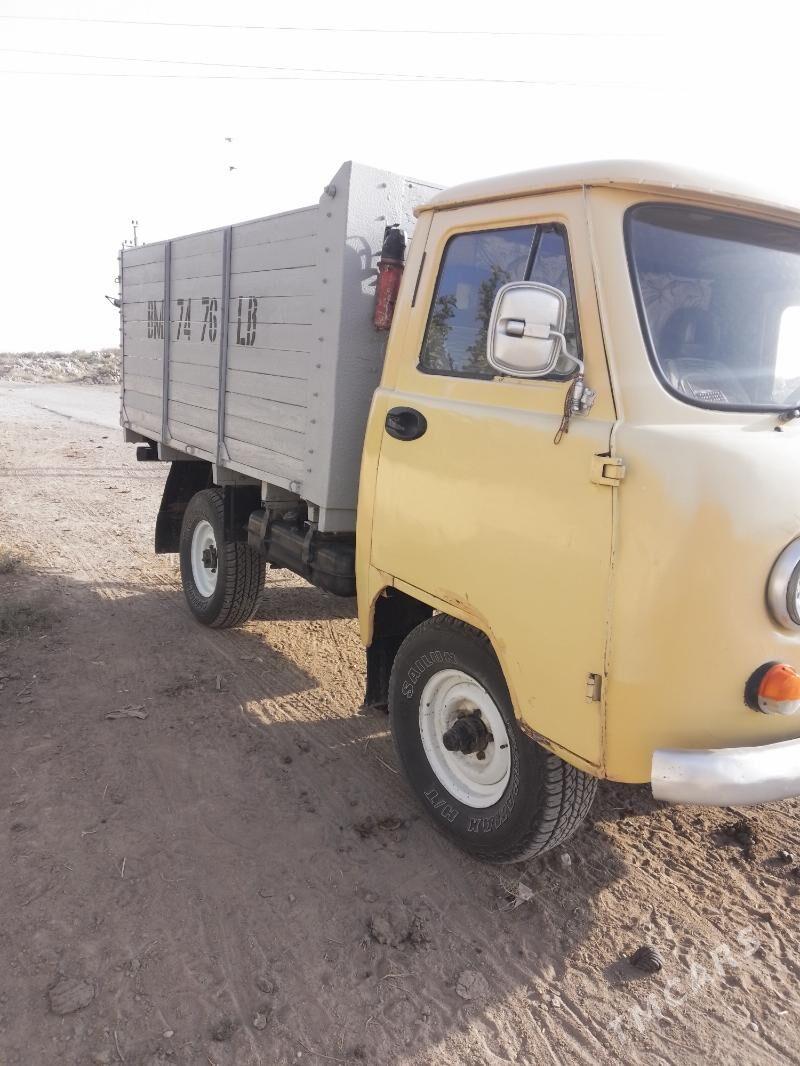 UAZ 452 1981 - 65 000 TMT - Керки - img 7