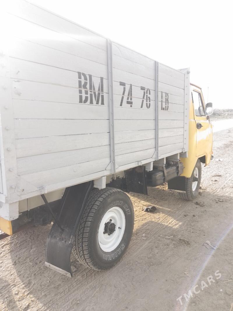UAZ 452 1981 - 65 000 TMT - Керки - img 2