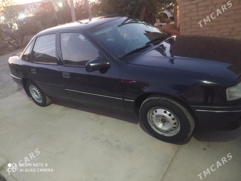 Opel Vectra 1992 - 36 000 TMT - Mary - img 3