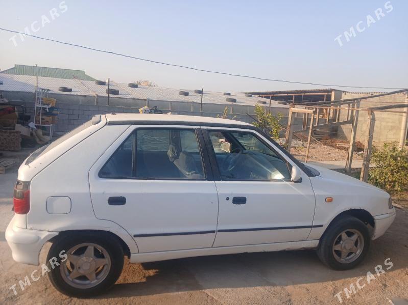 Skoda Yeti​ 2000 - 15 000 TMT - Aşgabat - img 2