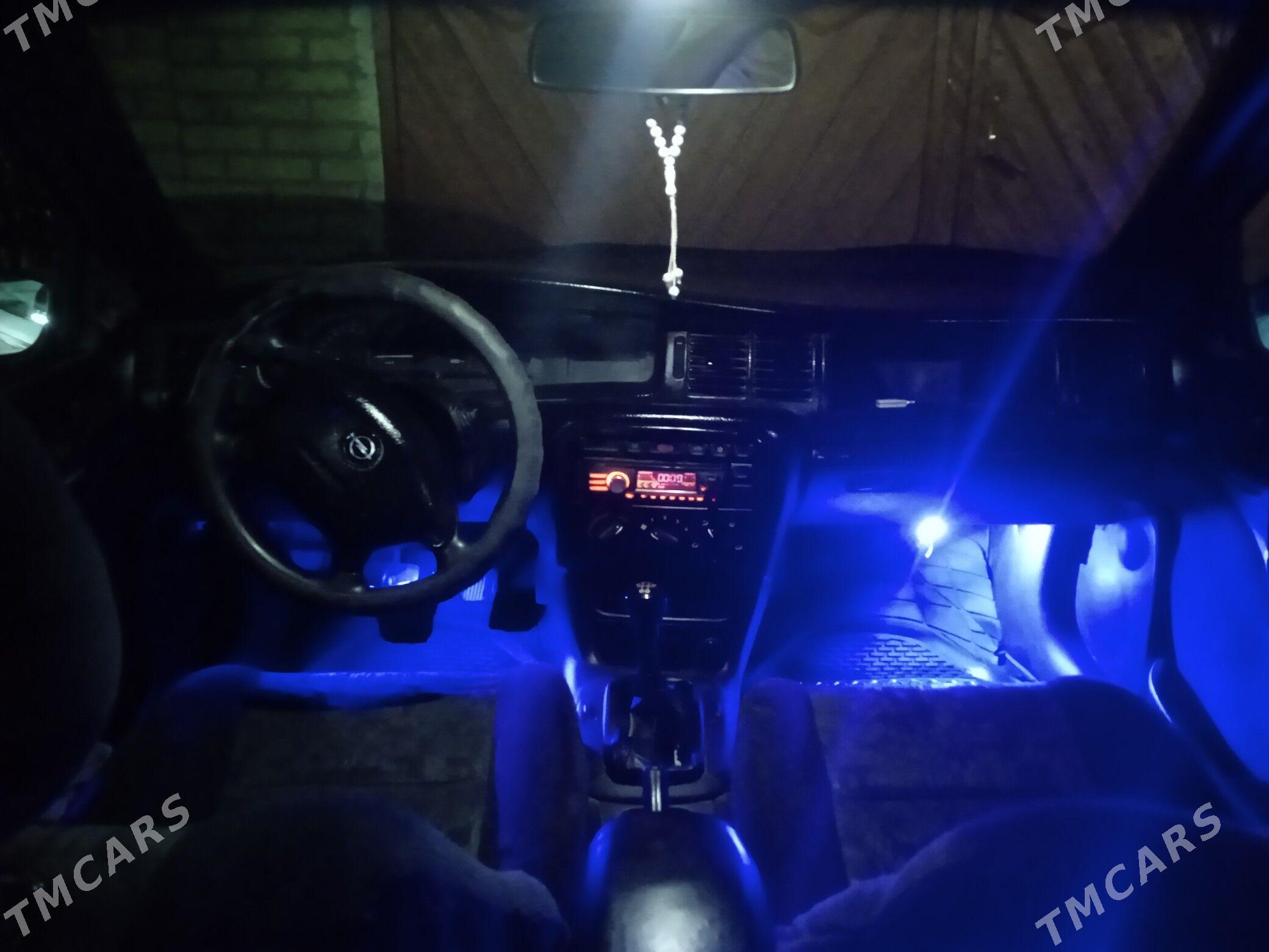 Opel Vectra 1998 - 60 000 TMT - Daşoguz - img 6