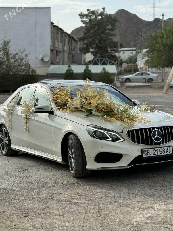 Mercedes-Benz E350 2010 - 300 000 TMT - Türkmenbaşy - img 10