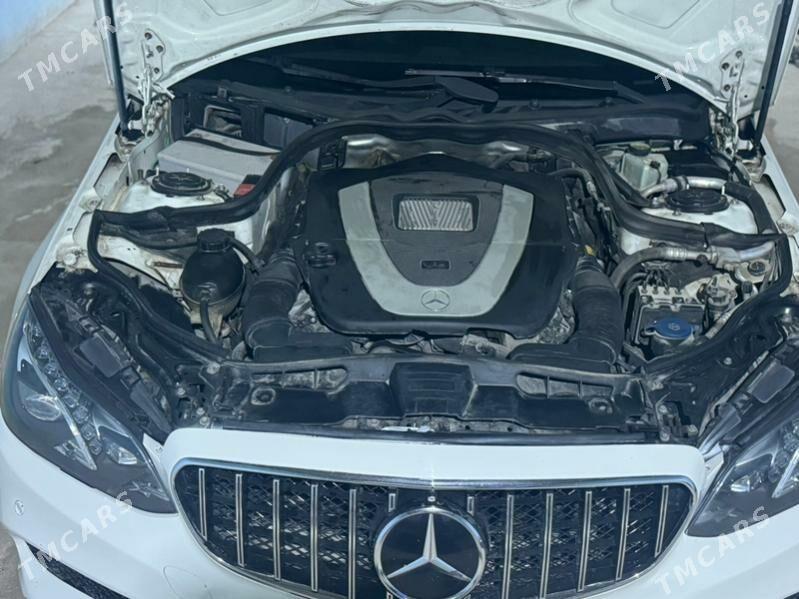 Mercedes-Benz E350 2010 - 300 000 TMT - Türkmenbaşy - img 2