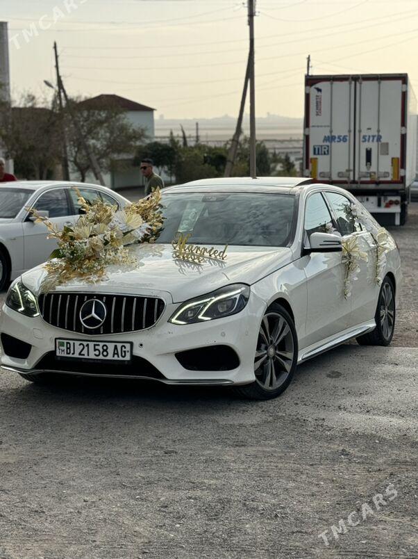 Mercedes-Benz E350 2010 - 300 000 TMT - Türkmenbaşy - img 9