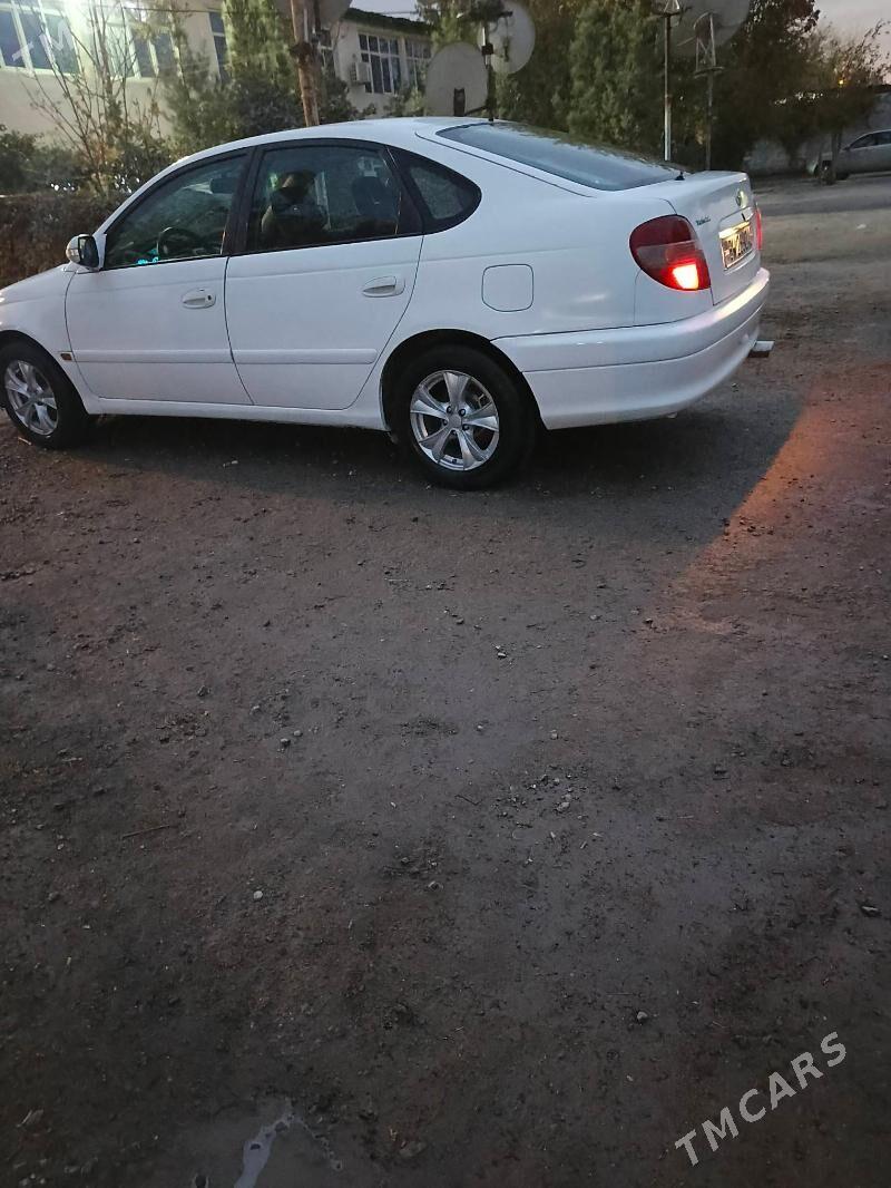 Toyota Avensis 2002 - 110 000 TMT - Aşgabat - img 4