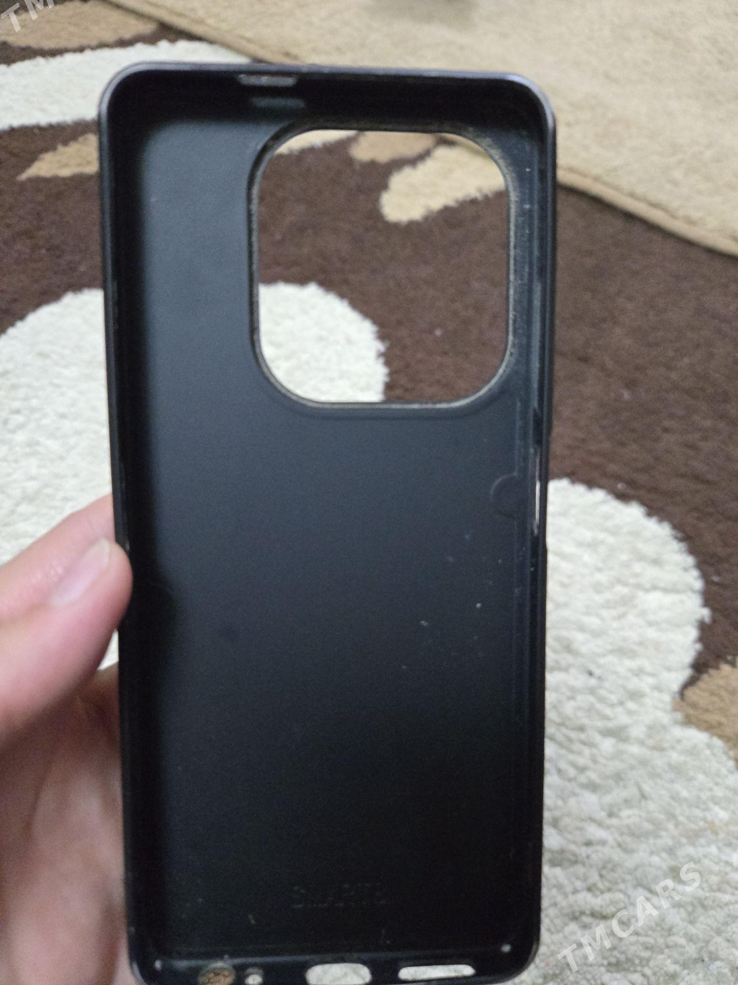 telefonyn cheholy - Чарджоу - img 1