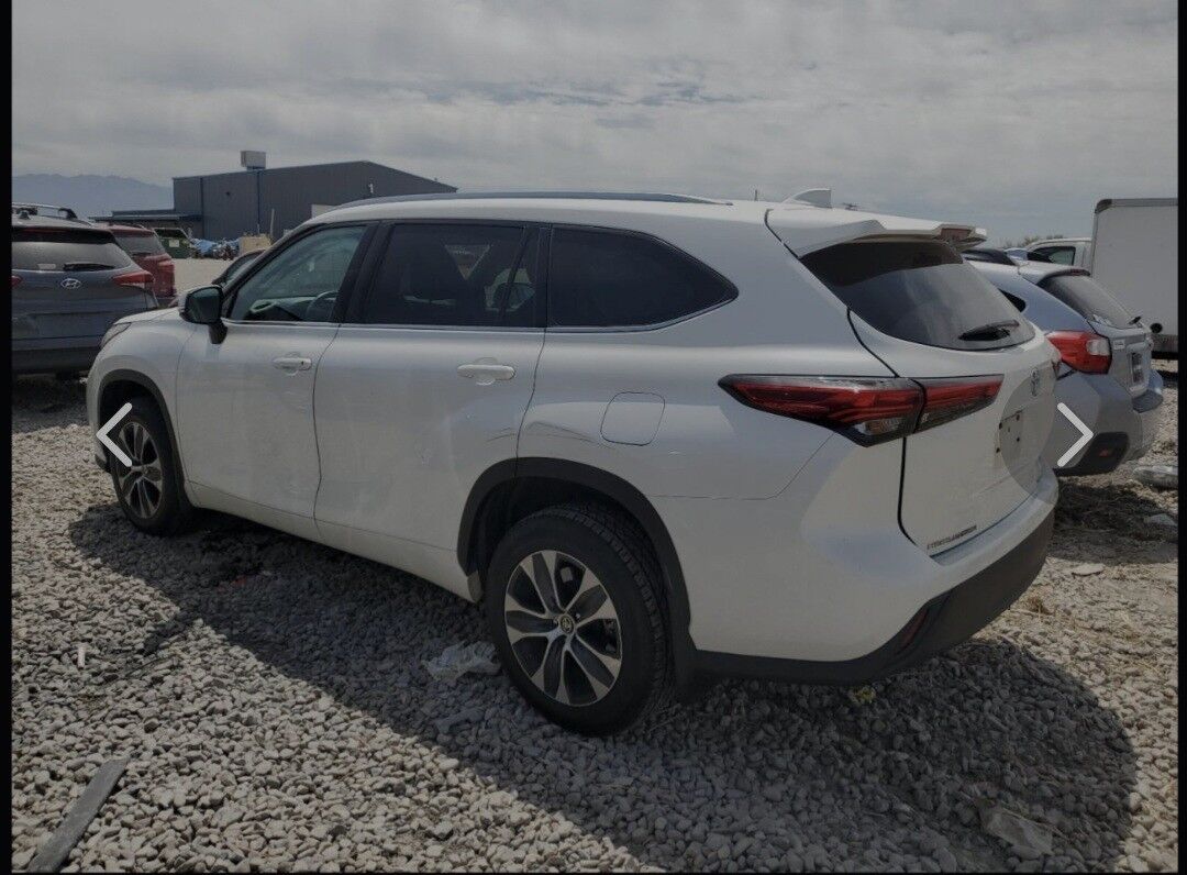 Toyota Highlander 2020 - 610 000 TMT - Ашхабад - img 4