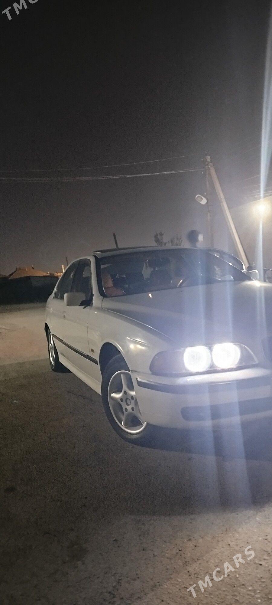 BMW 525 1998 - 80 000 TMT - Мары - img 2