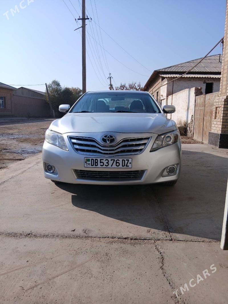Toyota Camry 2011 - 200 000 TMT - Кёнеургенч - img 5