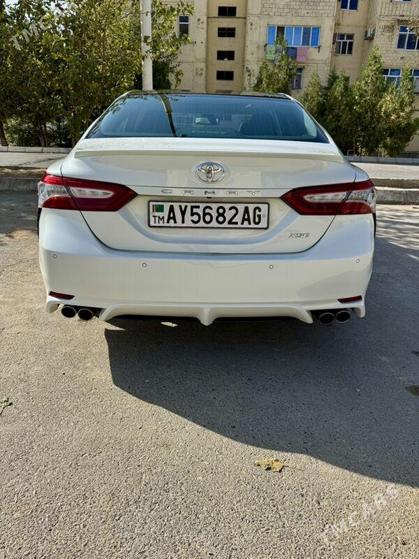 Toyota Camry 2018 - 318 000 TMT - Aşgabat - img 7