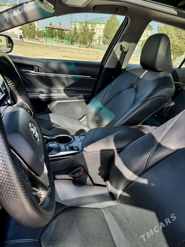 Toyota Camry 2018 - 318 000 TMT - Aşgabat - img 3