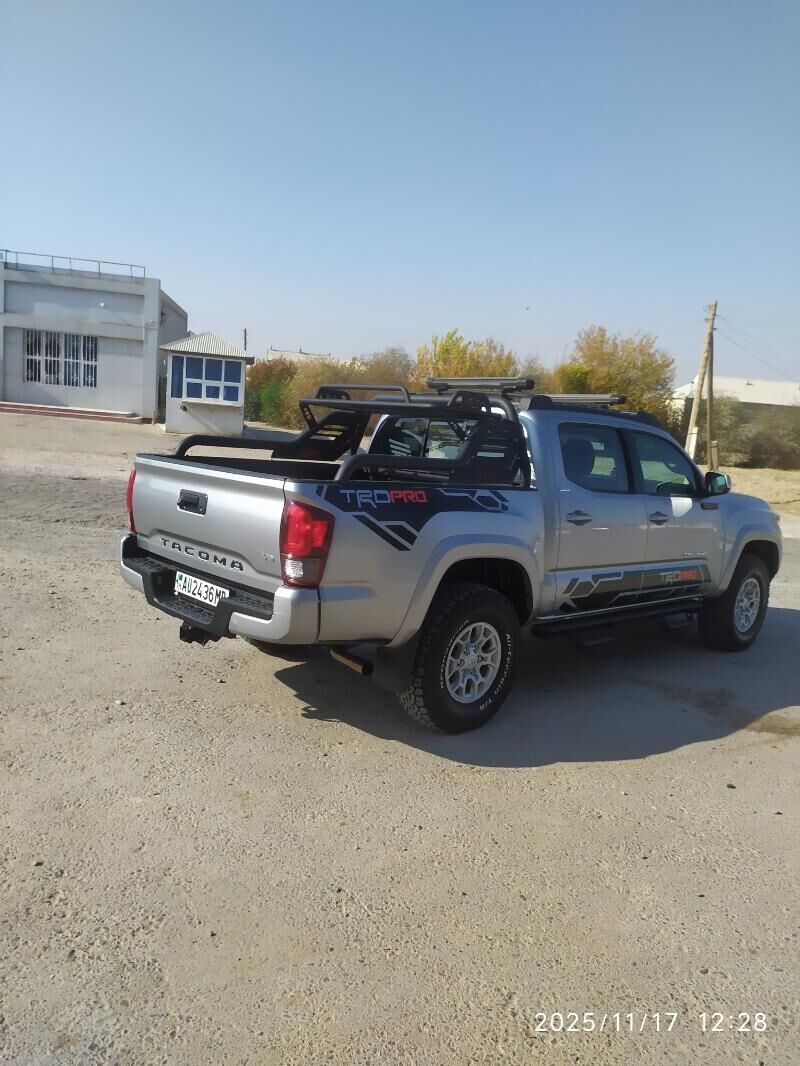 Toyota Tacoma 2023 - 500 000 TMT - Baýramaly - img 9