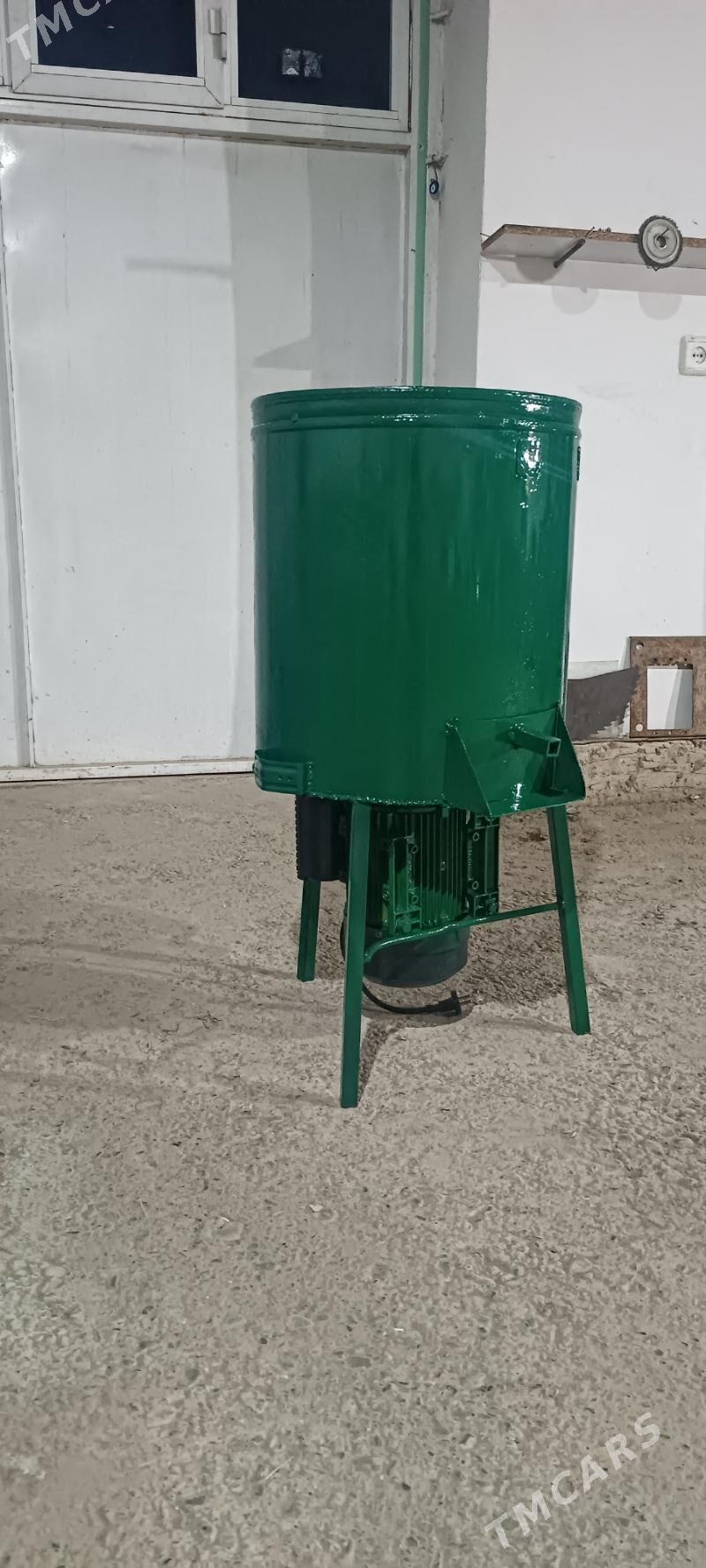 ОT. UWEYAN. ОТ УВЕЙАН - Мургап - img 3