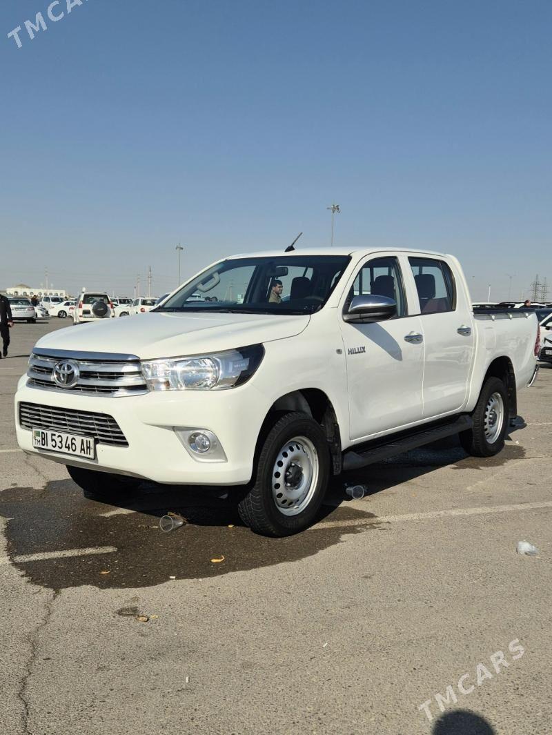 Toyota Hilux 2020 - 464 000 TMT - Гёкдепе - img 2