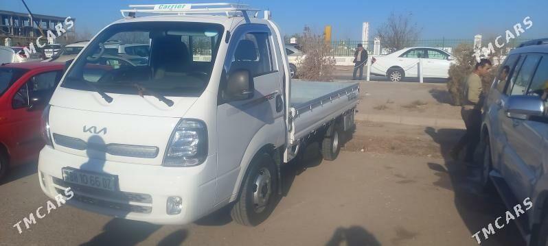 Kia Bongo 2022 - 280 000 TMT - Gurbansoltan Eje - img 7
