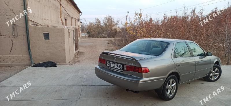 Toyota Camry 2001 - 160 000 TMT - Шабатский этрап - img 6