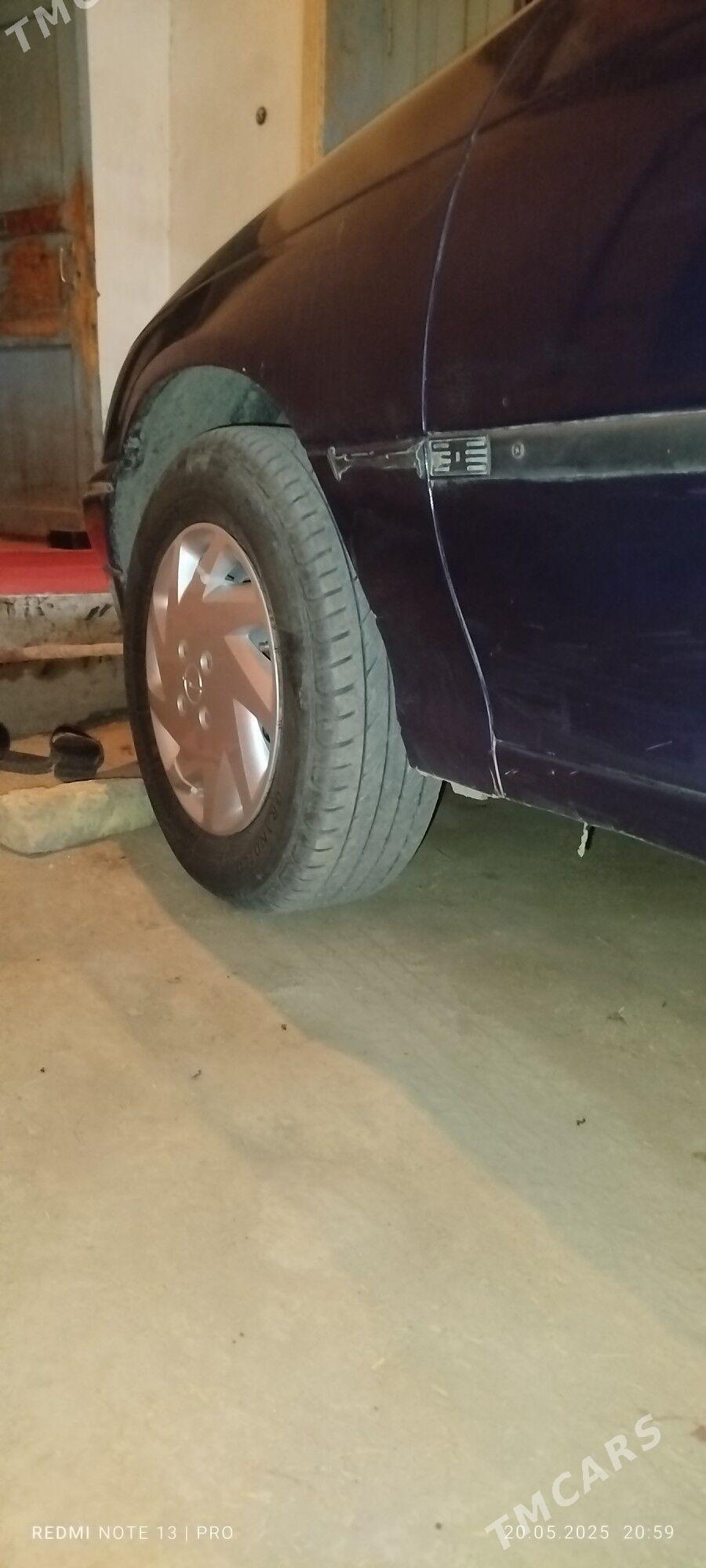 Opel Astra 1997 - 48 000 TMT - Гурбансолтан Едже - img 2