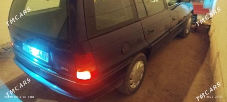 Opel Astra 1997 - 48 000 TMT - Гурбансолтан Едже - img 3