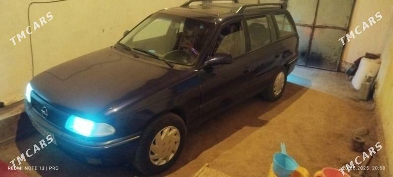 Opel Astra 1997 - 48 000 TMT - Гурбансолтан Едже - img 5