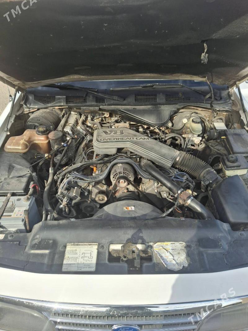 Ford Crown Victoria 1995 - 52 000 TMT - Мары - img 5