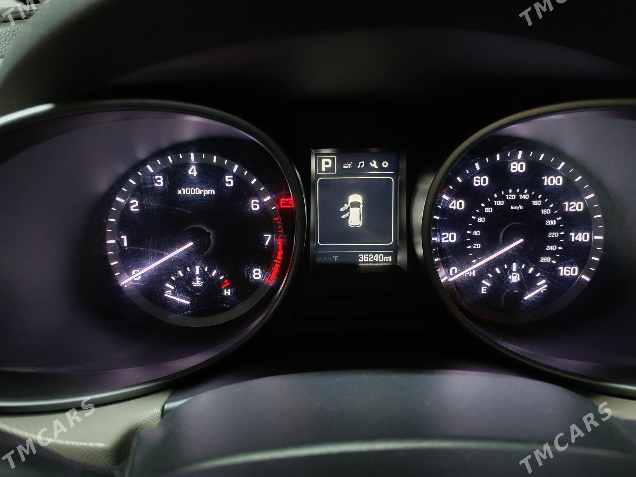 Hyundai Santa Fe 2017 - 340 000 TMT - Aşgabat - img 5