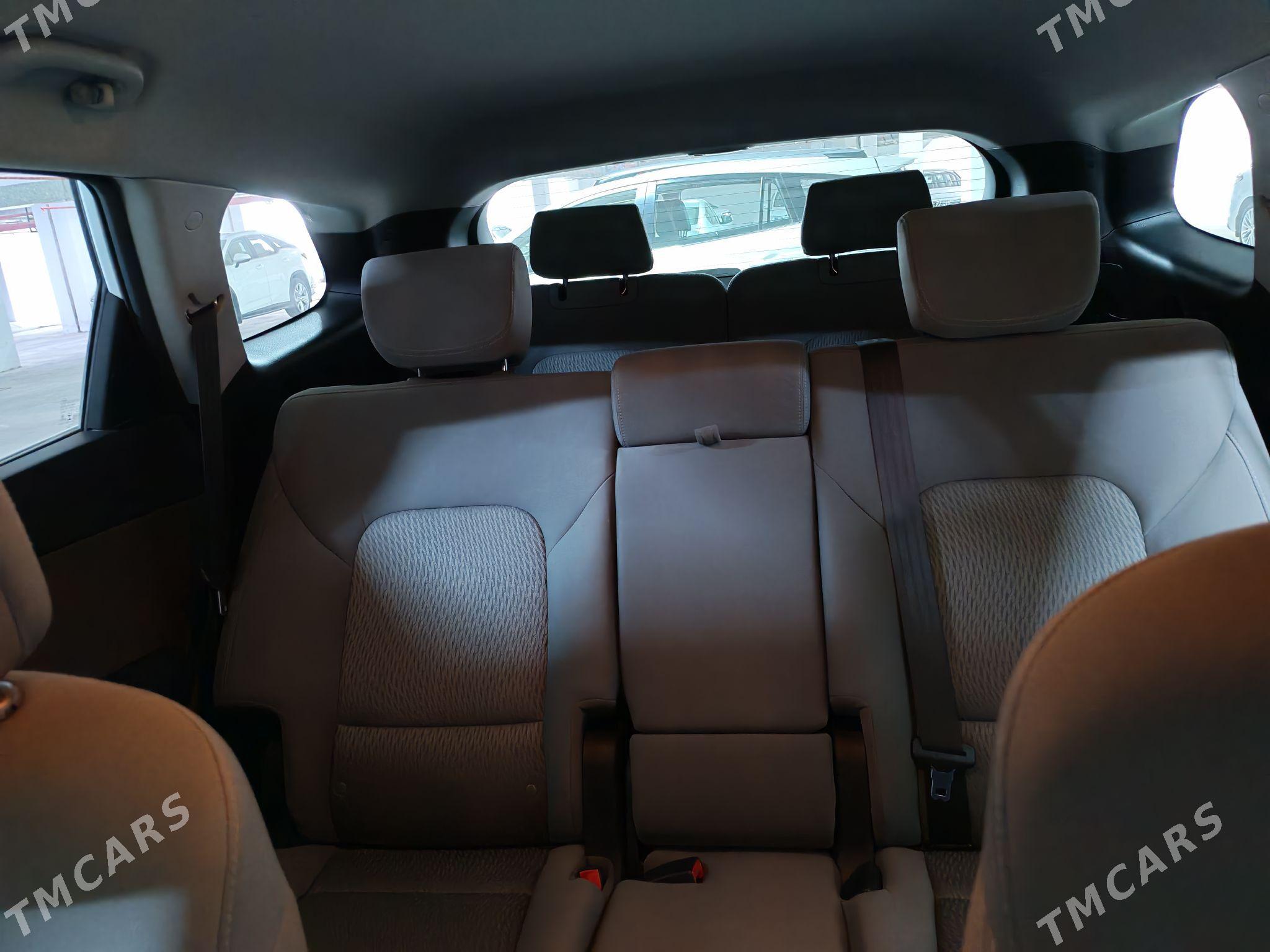 Hyundai Santa Fe 2017 - 340 000 TMT - Aşgabat - img 4