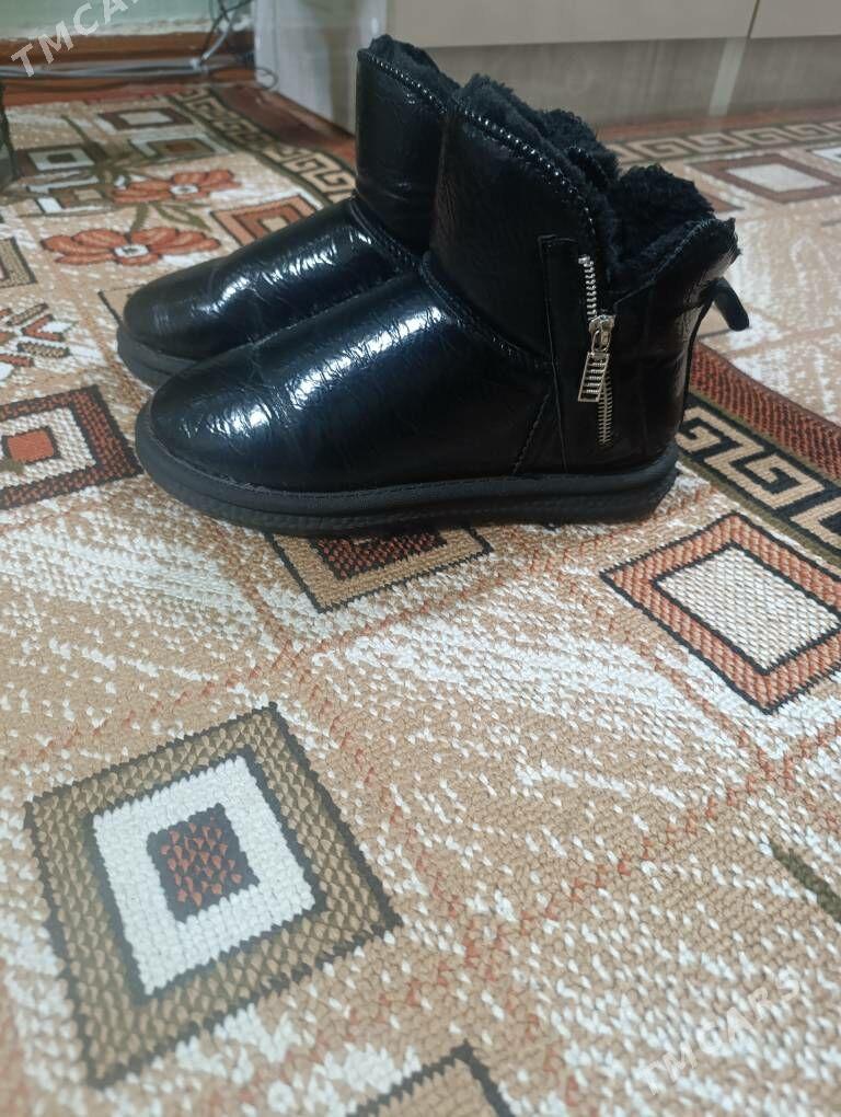 уги тёплые в хорошем состоянии - Türkmenabat - img 2