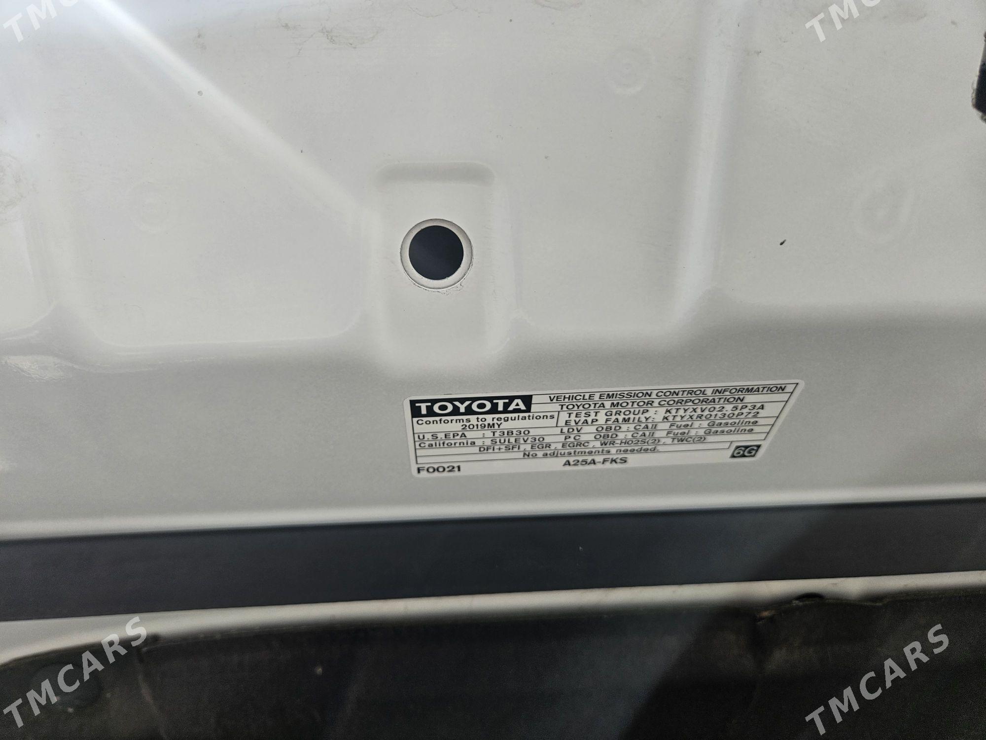 Toyota Camry 2019 - 305 000 TMT - Aşgabat - img 5