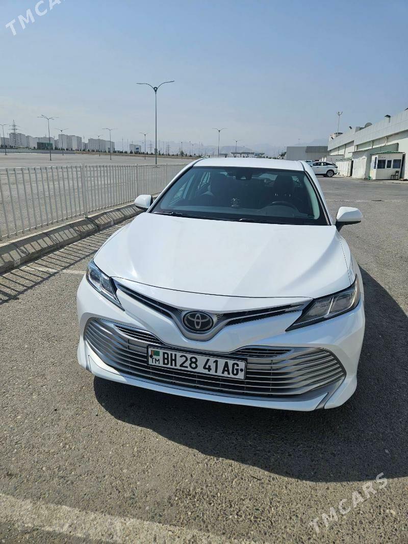 Toyota Camry 2019 - 305 000 TMT - Aşgabat - img 2