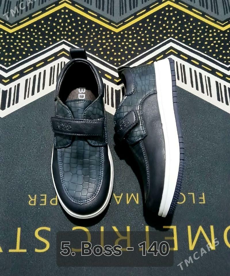 ️Zegna️we️Boss️ aýakgaplar - Гарадамак Шор - img 6