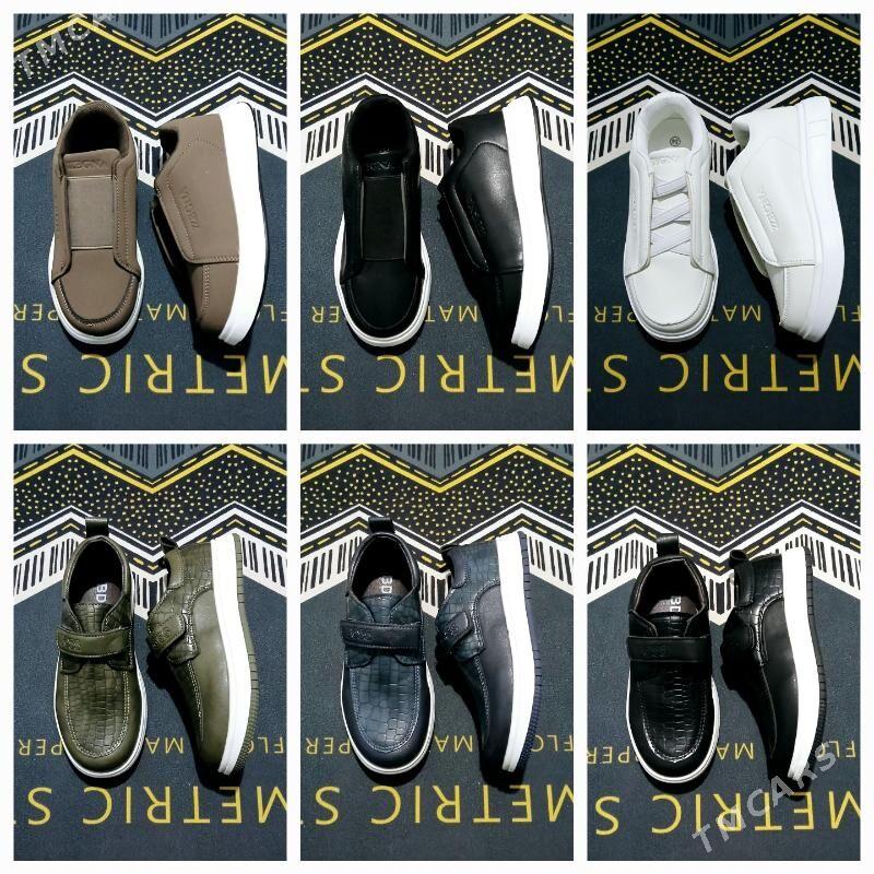 ️Zegna️we️Boss️ aýakgaplar - Гарадамак Шор - img 1