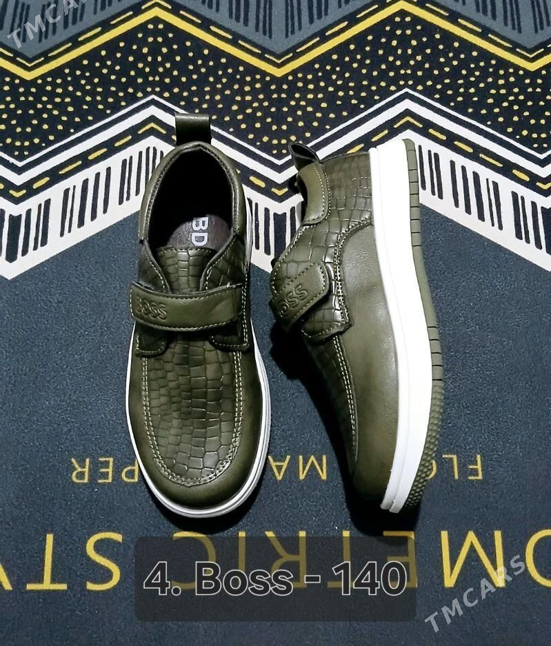 ️Zegna️we️Boss️ aýakgaplar - Гарадамак Шор - img 5