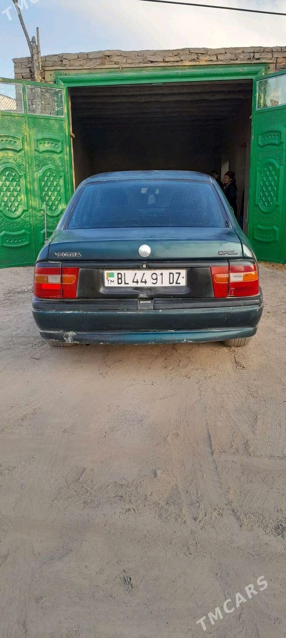 Opel Vectra 1989 - 28 000 TMT - Шабатский этрап - img 2