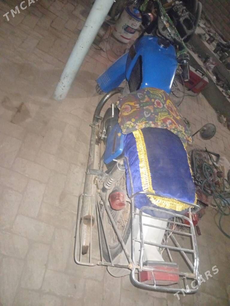 Iž Planeta 1987 - 13 000 TMT - Халач - img 3