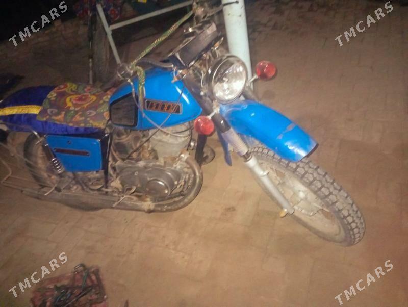 Iž Planeta 1987 - 13 000 TMT - Халач - img 4