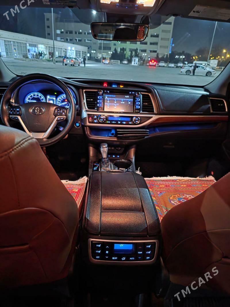 Toyota Highlander 2018 - 670 000 TMT - Aşgabat - img 7