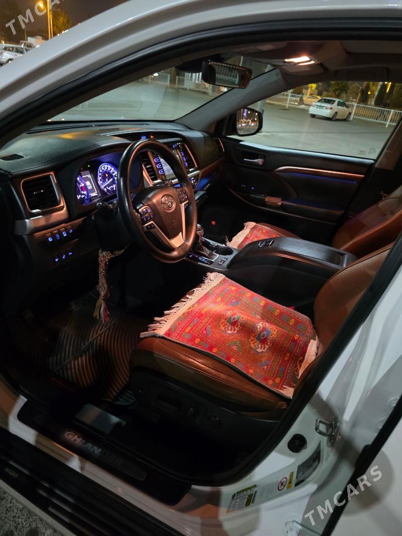 Toyota Highlander 2018 - 670 000 TMT - Aşgabat - img 6
