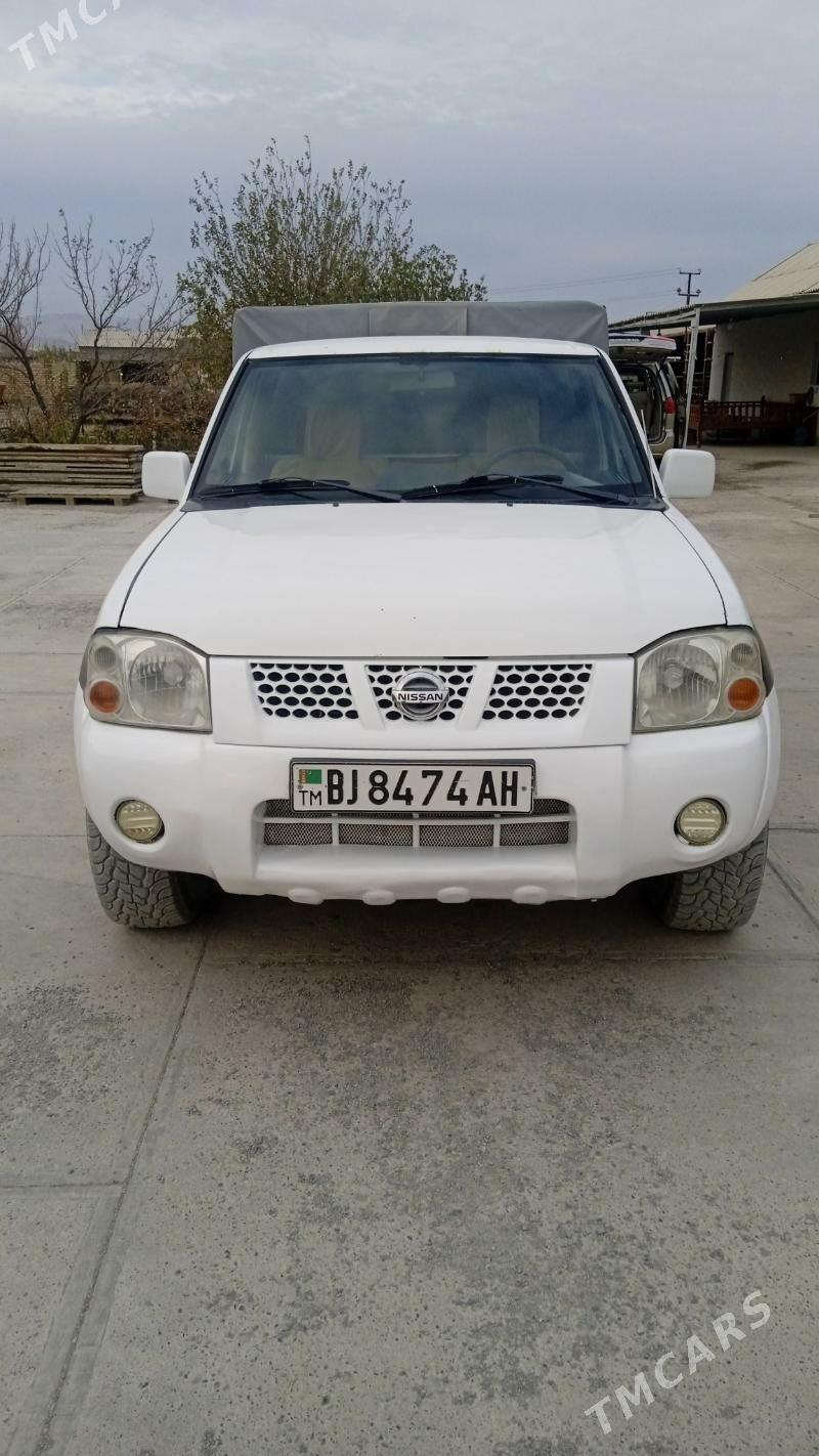 Nissan Navara 2007 - 150 000 TMT - Кака - img 4