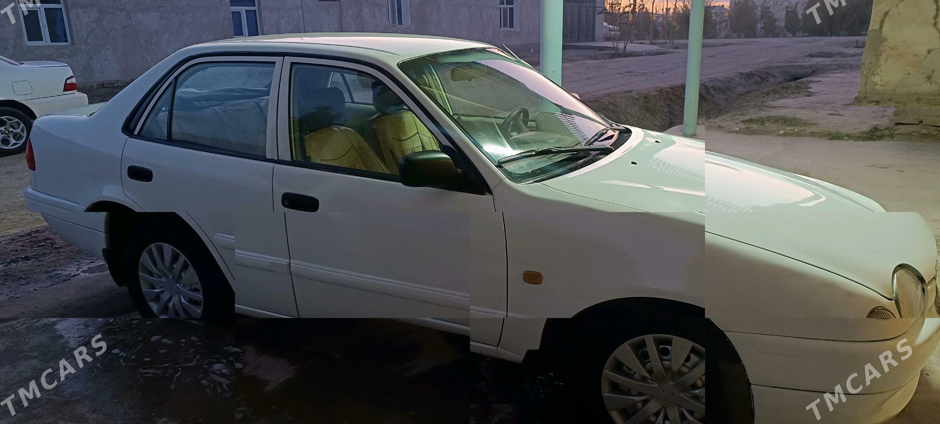 Toyota Corolla 1998 - 75 000 TMT - Акдепе - img 2